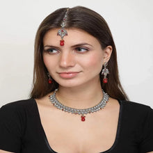 Load image into Gallery viewer, Necklace set with Maang Tikka