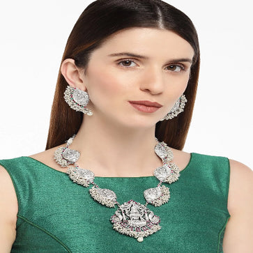 Necklace Set